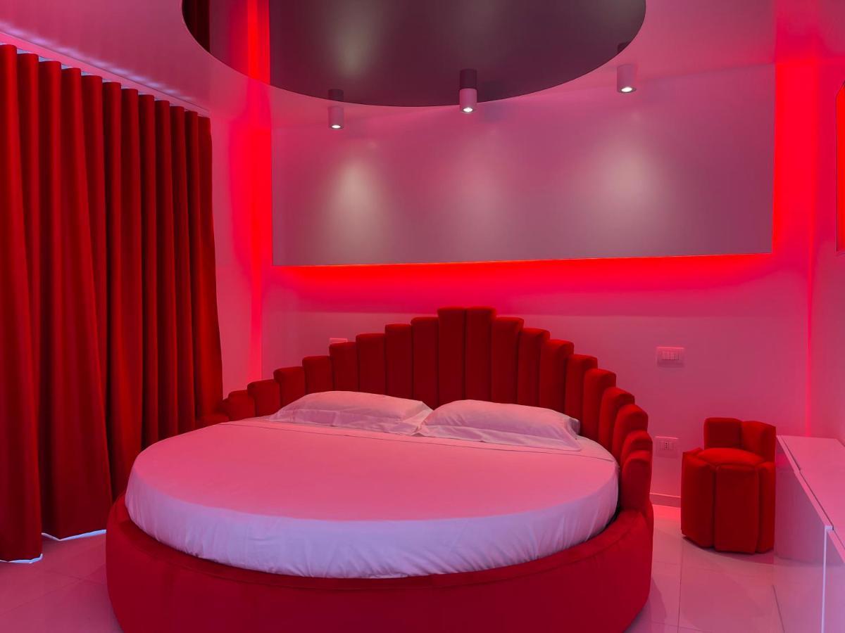 Damore Apartment
